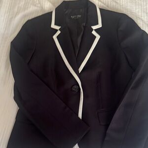 Evan Picone Black Blazer with White Trim